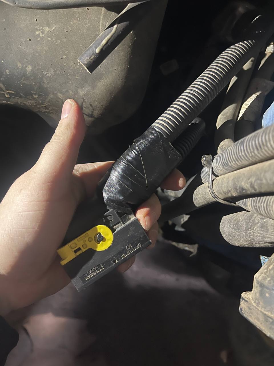 Подключение эмулятора AdBlue Ponsse Buffalo к блоку ACM